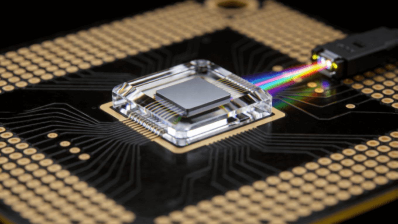 硅光子技術的光模塊PCB封裝細節(jié)，展光電混合集成結構